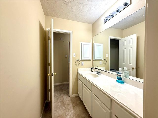 6723 Green Sage Drive, Houston, TX 77064