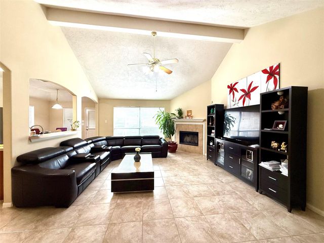 6723 Green Sage Drive, Houston, TX 77064