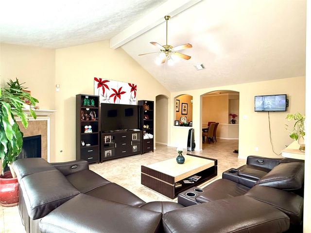 6723 Green Sage Drive, Houston, TX 77064