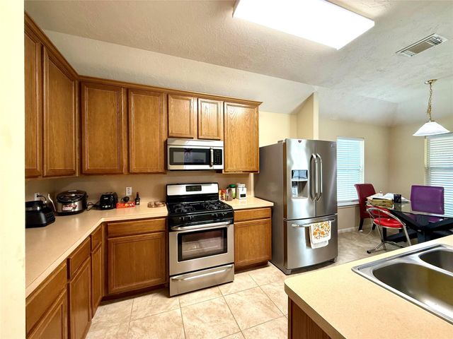 6723 Green Sage Drive, Houston, TX 77064