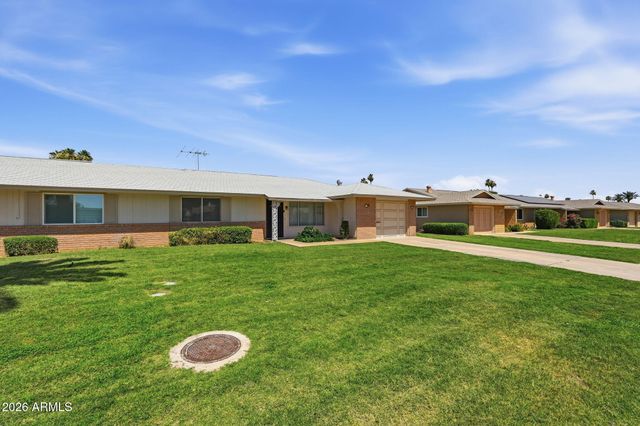 15227 N BOSWELL Boulevard, Sun City, AZ 85351