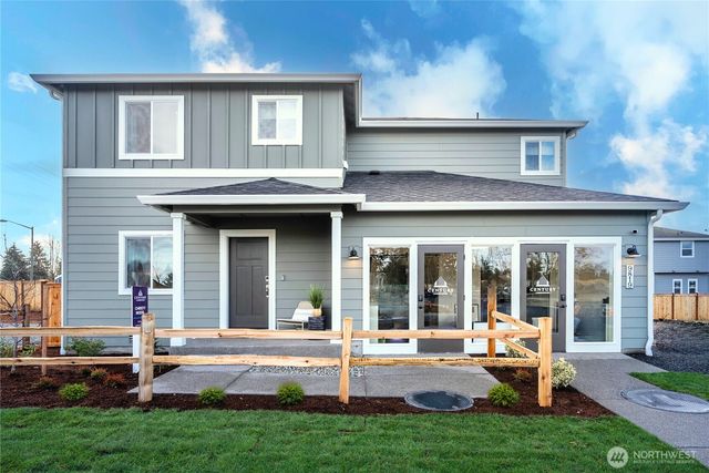 9810 Ferns Loop SE, Yelm, WA 98597