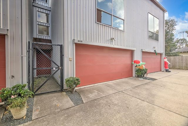 3028 Commerce Street, Houston, TX 77003