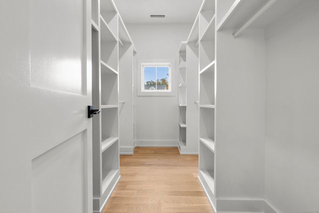 706 Judd Street, Fairfield, CT 06825