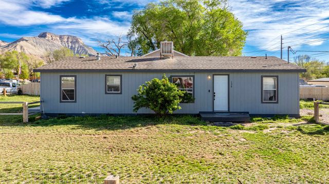 138 Hallett Street, Parachute, CO 81635