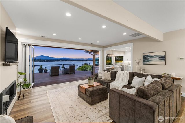 1205 Springbrook Road, Lake Stevens, WA 98258