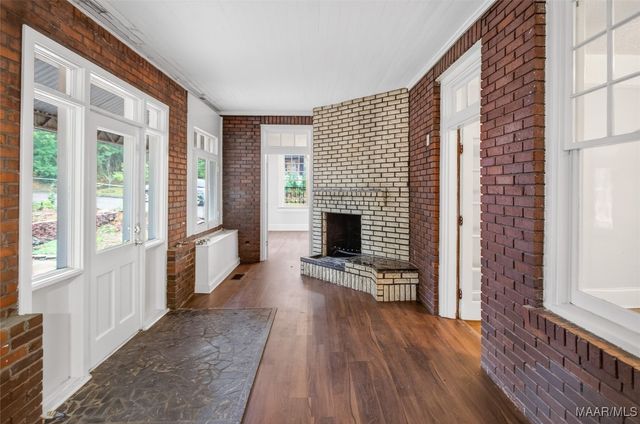 1427 S Court Street, Montgomery, AL 36104