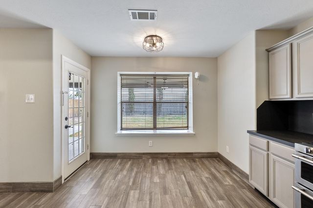 10638 Desert Springs Circle, Houston, TX 77095