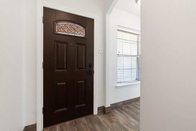 10638 Desert Springs Circle, Houston, TX 77095