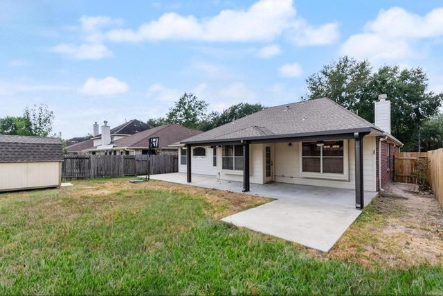 10638 Desert Springs Circle, Houston, TX 77095
