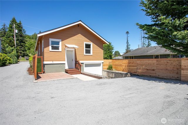 1912 Mill Avenue, Bellingham, WA 98225