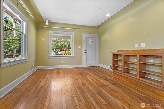 1912 Mill Avenue, Bellingham, WA 98225