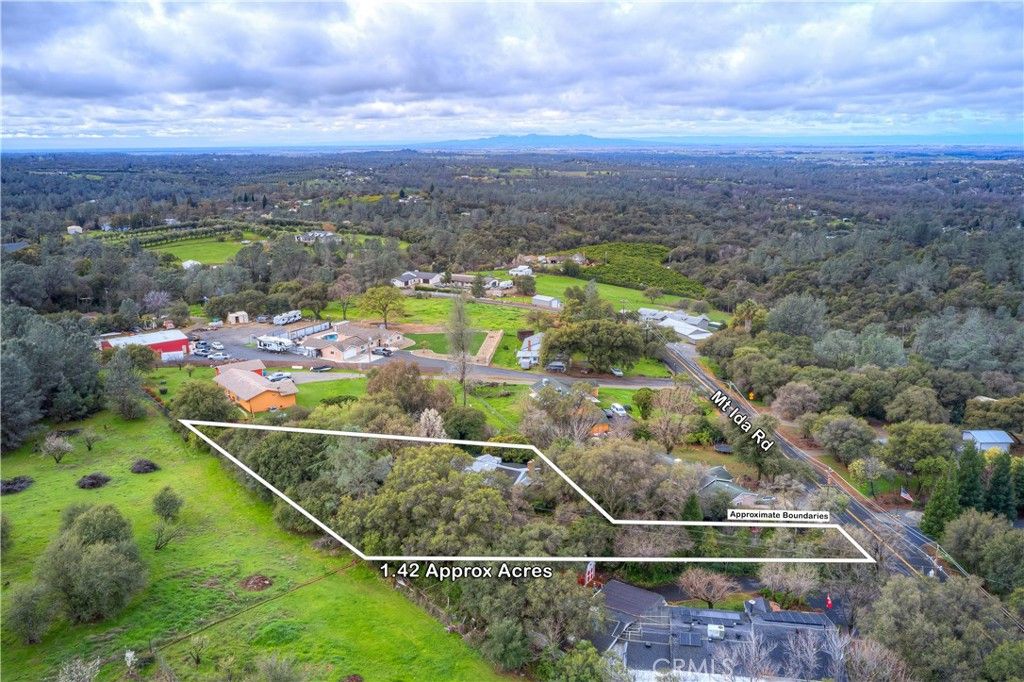 Image 31 of property listing at 1044 Mount Ida, Oroville, CA 95966