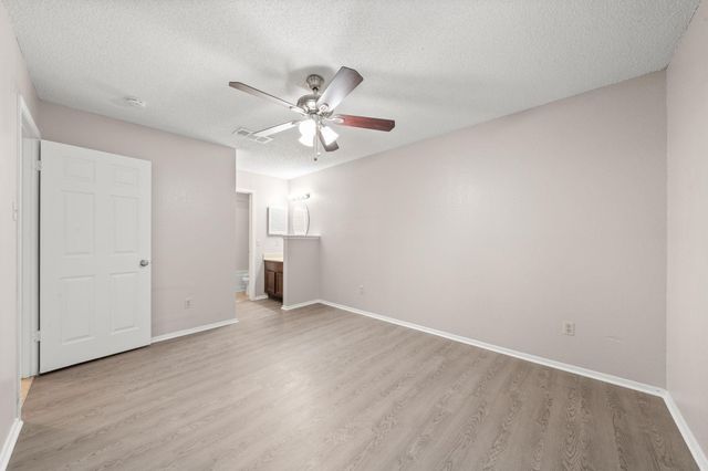 411 Greenlawn BLVD, Round Rock, TX 78664