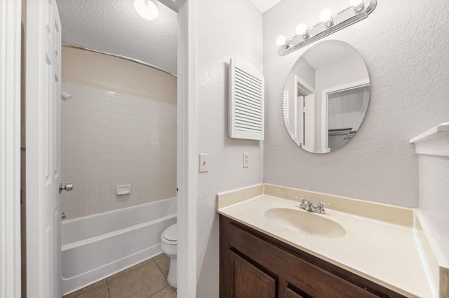 411 Greenlawn BLVD, Round Rock, TX 78664