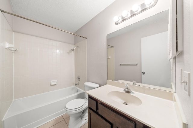 411 Greenlawn BLVD, Round Rock, TX 78664
