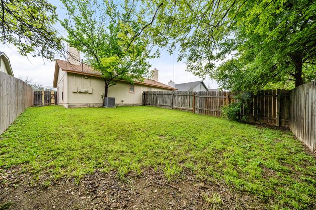 411 Greenlawn BLVD, Round Rock, TX 78664