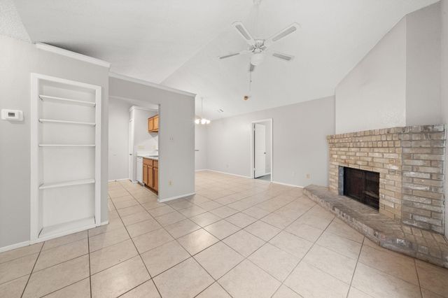 411 Greenlawn BLVD, Round Rock, TX 78664