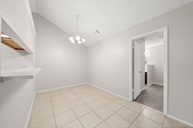 411 Greenlawn BLVD, Round Rock, TX 78664