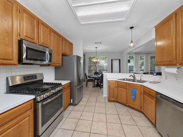 17804 Dansworth DR, Pflugerville, TX 78660