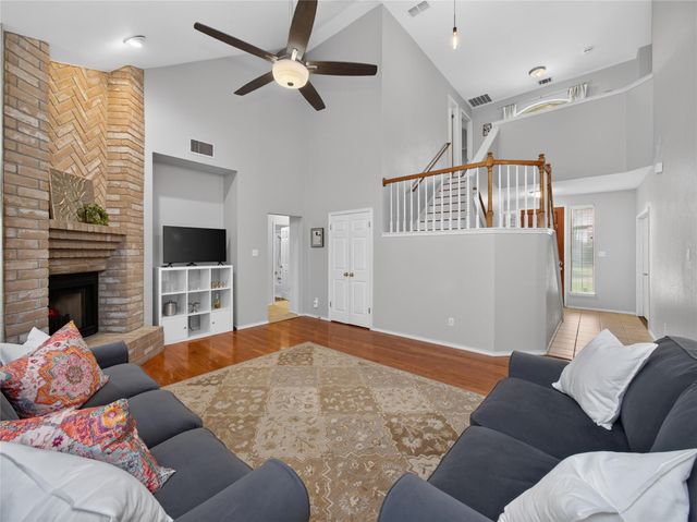 17804 Dansworth DR, Pflugerville, TX 78660