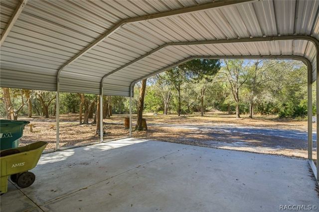 10022 N Twinflower Terrace, Crystal River, FL 34428