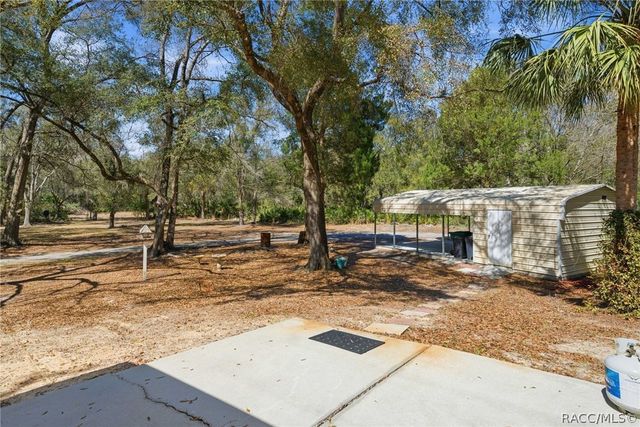 10022 N Twinflower Terrace, Crystal River, FL 34428