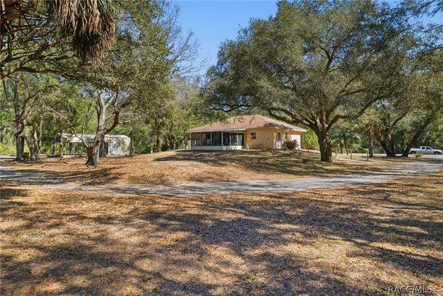 10022 N Twinflower Terrace, Crystal River, FL 34428