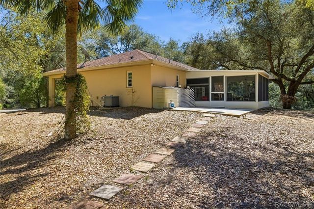 10022 N Twinflower Terrace, Crystal River, FL 34428