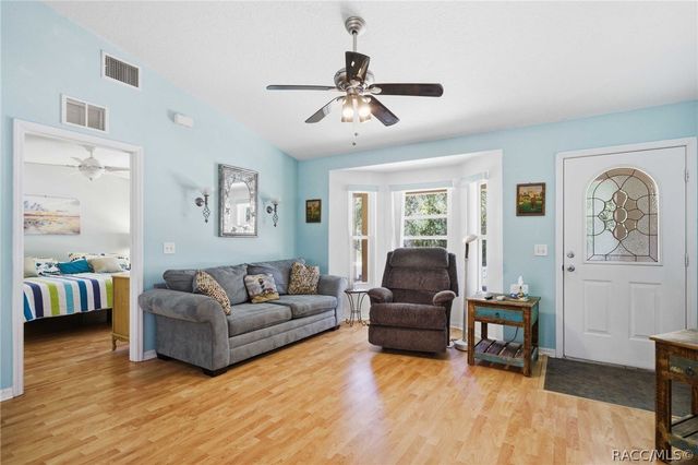 10022 N Twinflower Terrace, Crystal River, FL 34428