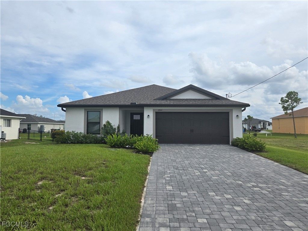 2900 NW 7th TER, Cape Coral, FL 33993