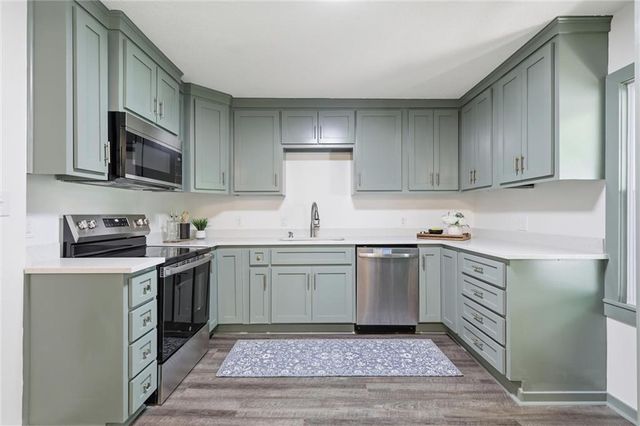 2 NE 70th Terrace, Kansas City, MO 64118