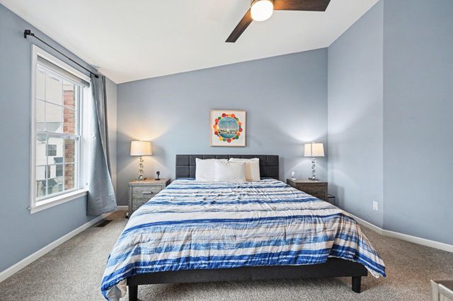2733 S Spurway Drive, Ann Arbor, MI 48105