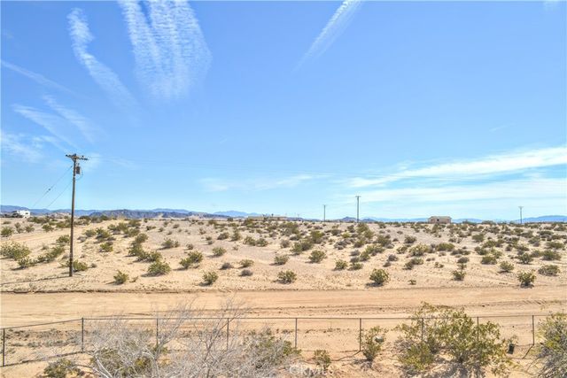 70373 Orion Street, 29 Palms, CA 92277