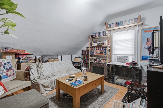 61 Douglas Avenue, Providence, RI 02908