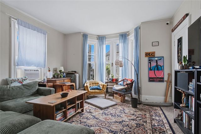 61 Douglas Avenue, Providence, RI 02908