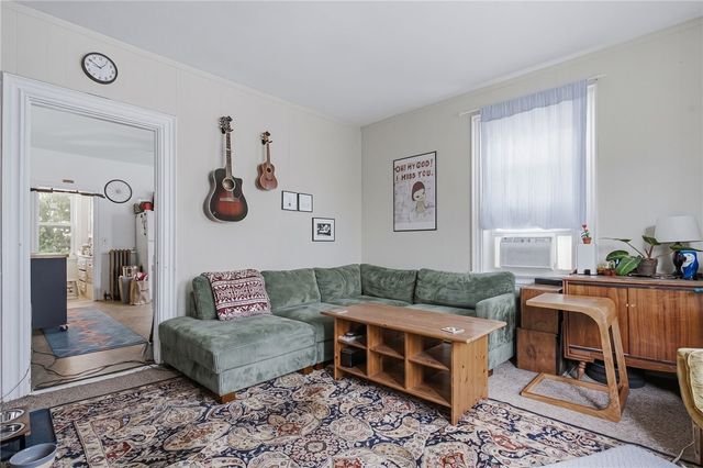 61 Douglas Avenue, Providence, RI 02908