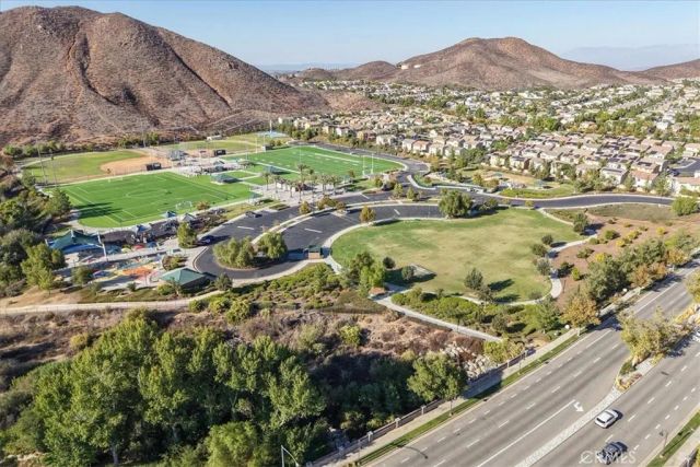 32366 Whispering Willow, Lake Elsinore, CA 92532