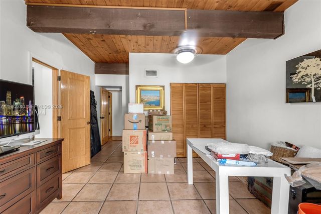 7825 SW 103rd Pl, Miami, FL 33173