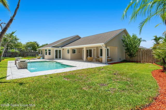 5775 Sheffield Place, Melbourne, FL 32940