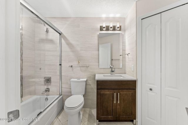 5775 Sheffield Place, Melbourne, FL 32940
