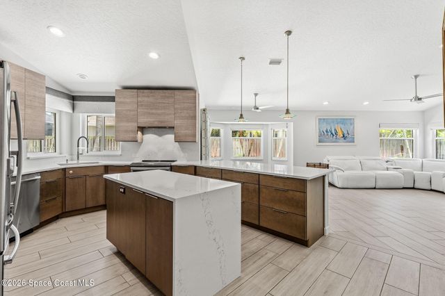5775 Sheffield Place, Melbourne, FL 32940