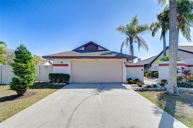 10825 VENICE CIRCLE, Tampa, FL 33635