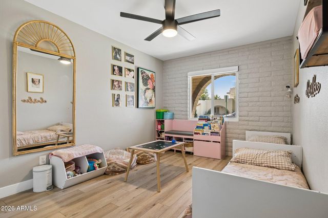 8342 E KEIM Drive, Scottsdale, AZ 85250