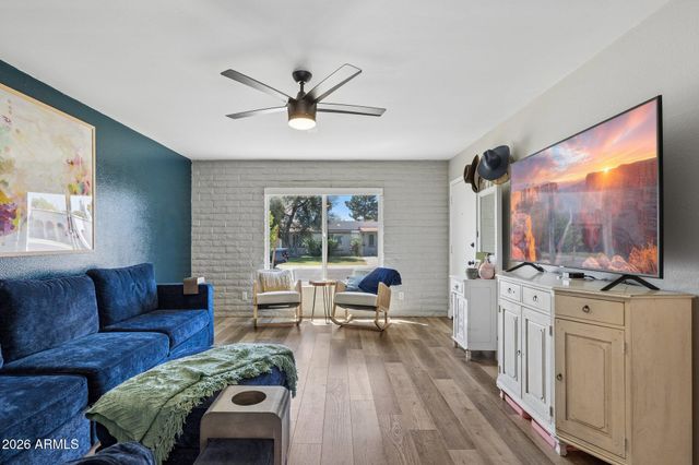 8342 E KEIM Drive, Scottsdale, AZ 85250