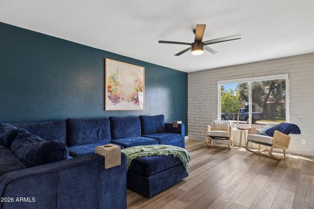 8342 E KEIM Drive, Scottsdale, AZ 85250