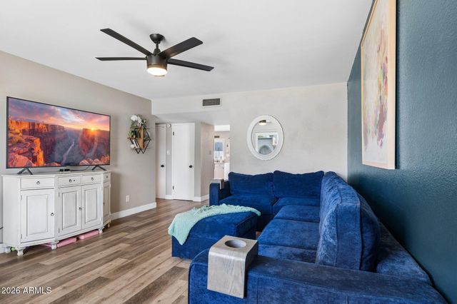 8342 E KEIM Drive, Scottsdale, AZ 85250