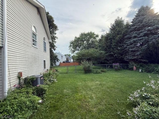 733 Franklin St, Belvidere Twp., NJ 07823