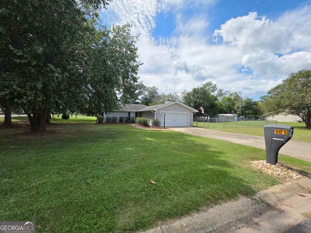 101 Turtle Creek Drive, Warner Robins, GA 31088
