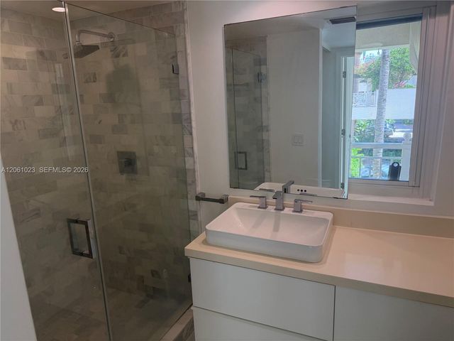 140 Jefferson Ave 14005, Miami Beach, FL 33139